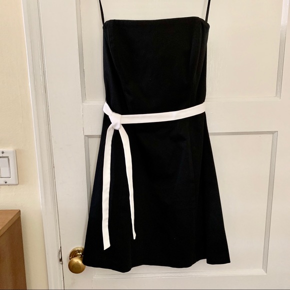 White House Black Market Dresses & Skirts - White House Black Market Strapless Dress